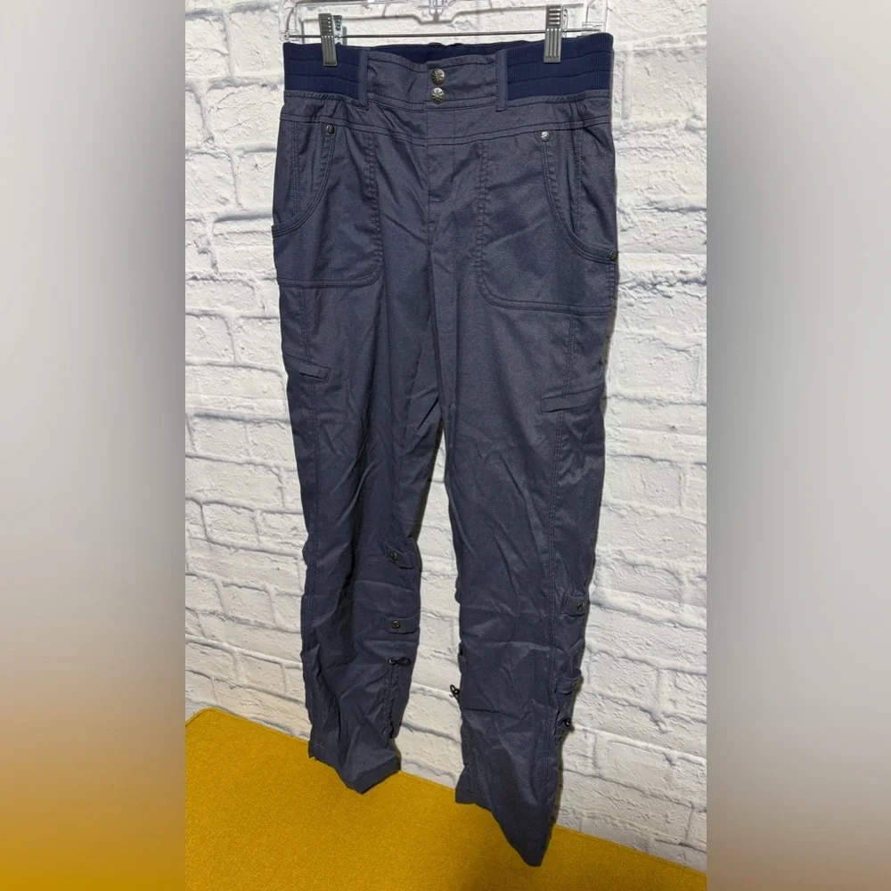 Athleta Shasta Convertible Hiking Pants, Dark Blue, Size 6 - Picture 4 of 8